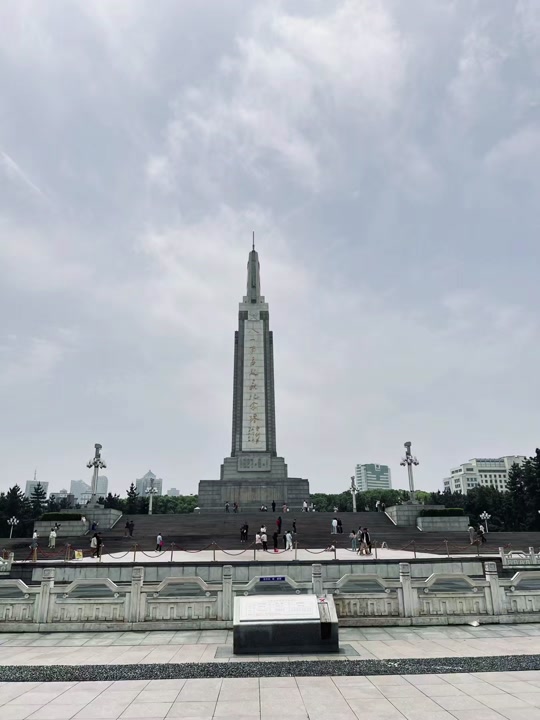 南昌八一主场喜迎胜利，士气高涨 